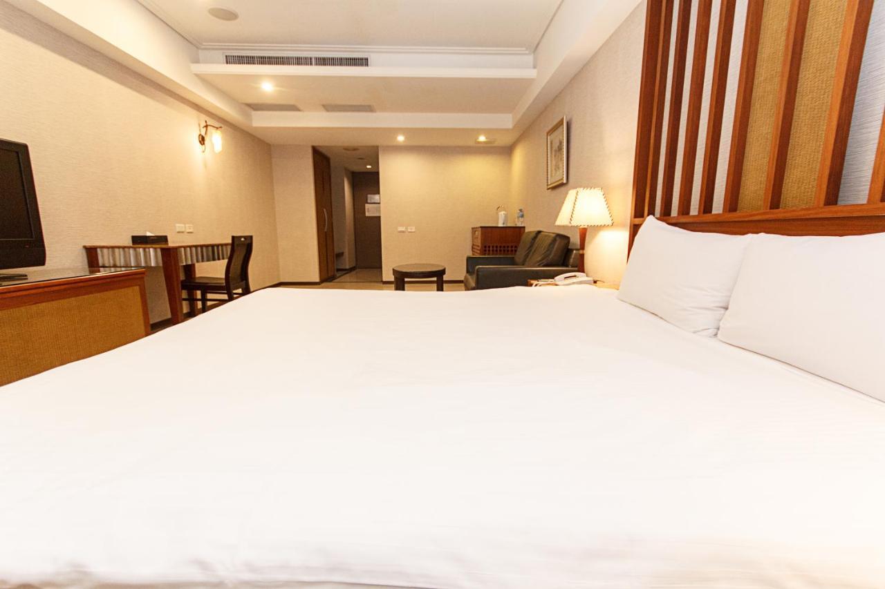 Slv Hotel Group-Slv Business Hotel Zhonghe  Eksteriør bilde